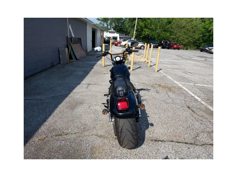 2009 HARLEY DAVIDSON Night Rod Cruiser