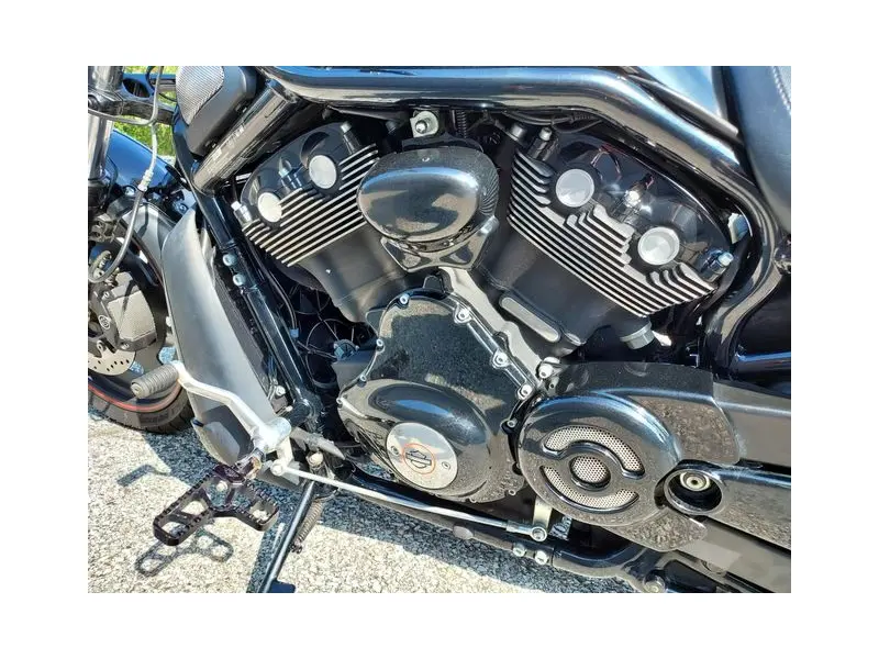 2009 HARLEY DAVIDSON Night Rod Cruiser