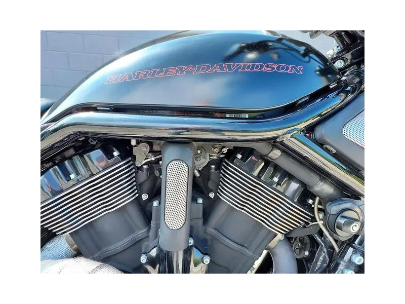 2009 HARLEY DAVIDSON Night Rod Cruiser