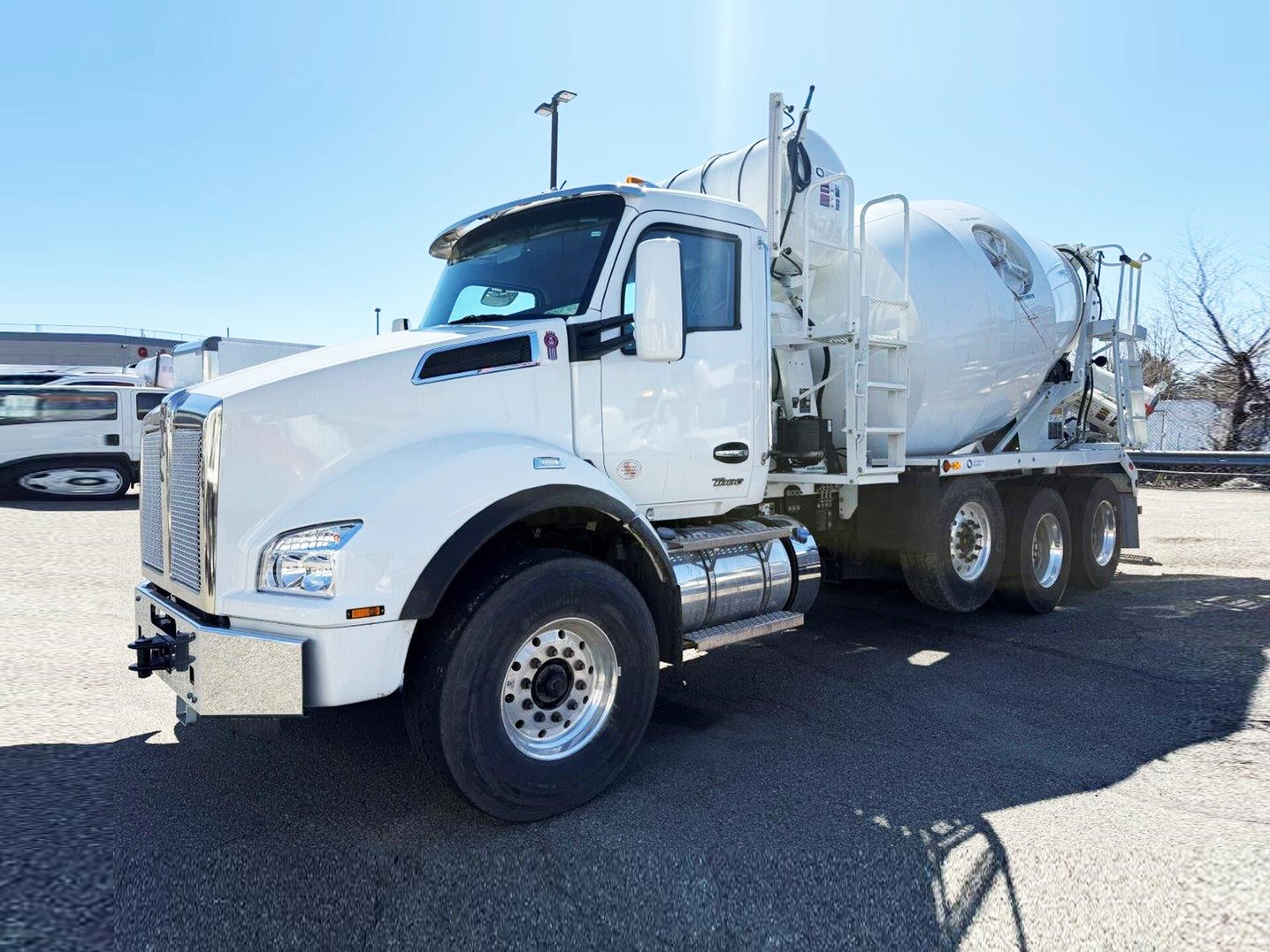 2025 KENWORTH T880 in Monticello, NY