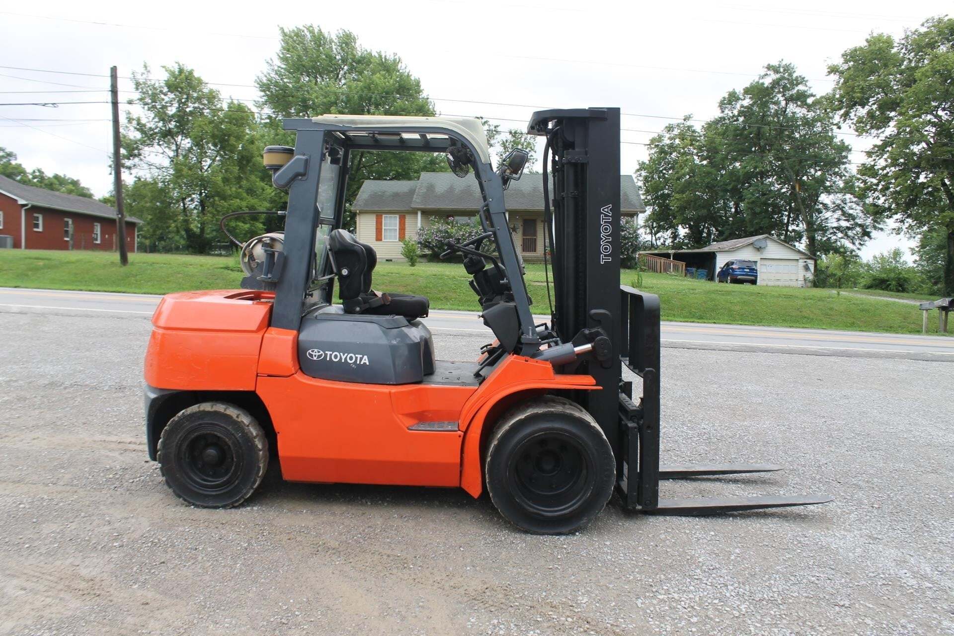 2008 TOYOTA 7FGU35 in Pleasureville, KY