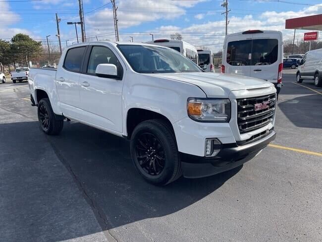 2022 GMC CANYON in Louisville, KY