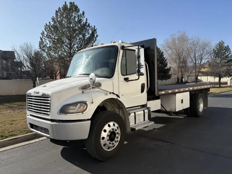 2016 FREIGHTLINER BUSINESS CLASS M2 106