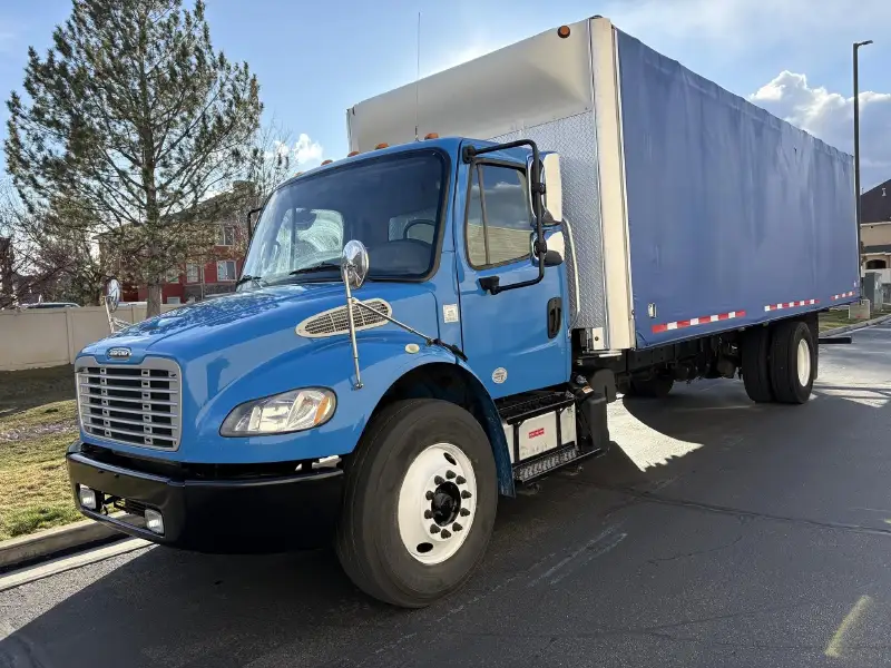 2015 FREIGHTLINER BUSINESS CLASS M2 106