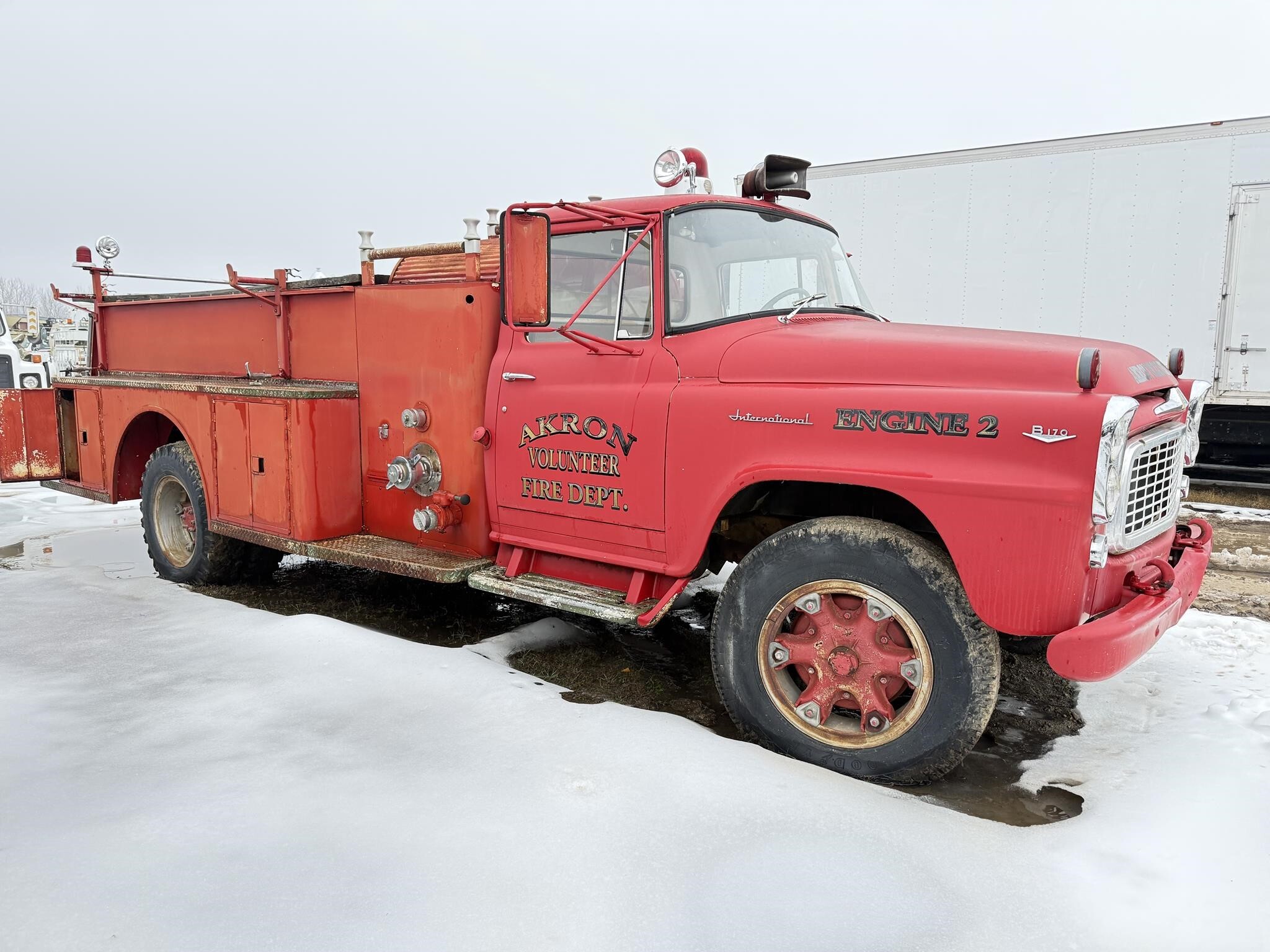 1960 INTERNATIONAL B170 in Covington, TN