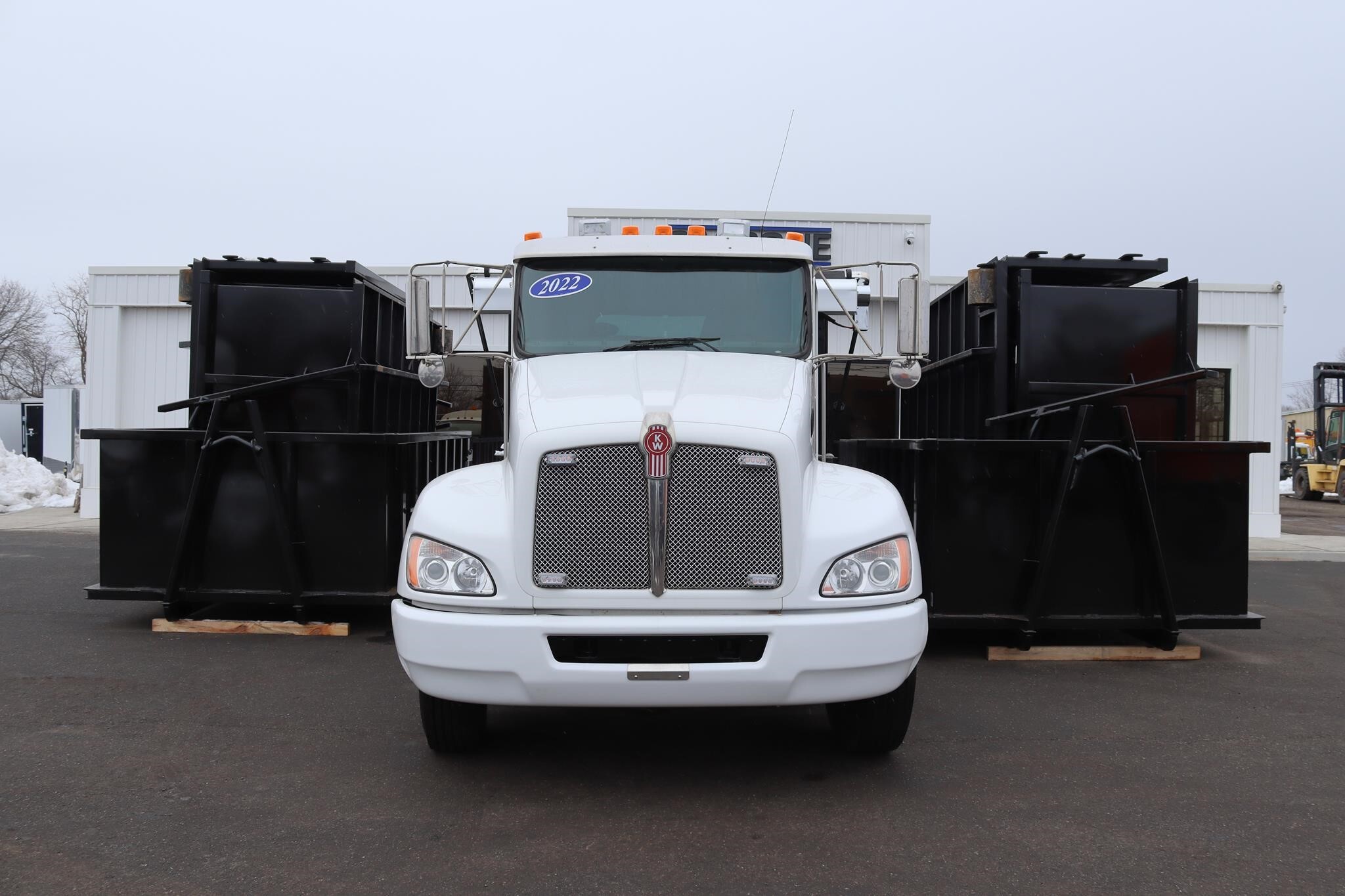 2022 KENWORTH T270 in Ronkonkoma, NY