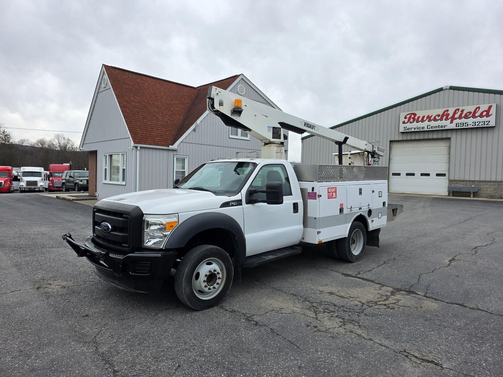 2013 VERSALIFT TEL29N03 in Duncansville, PA