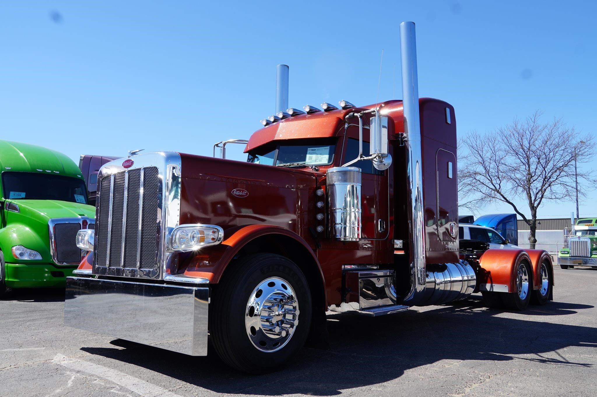 2021 PETERBILT 389 in Sioux Falls, SD