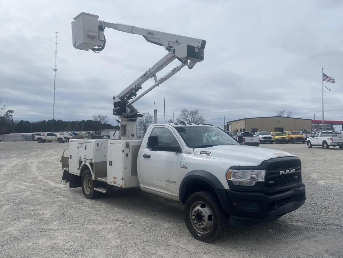 2020 VERSALIFT SST40EIH in Miami, FL
