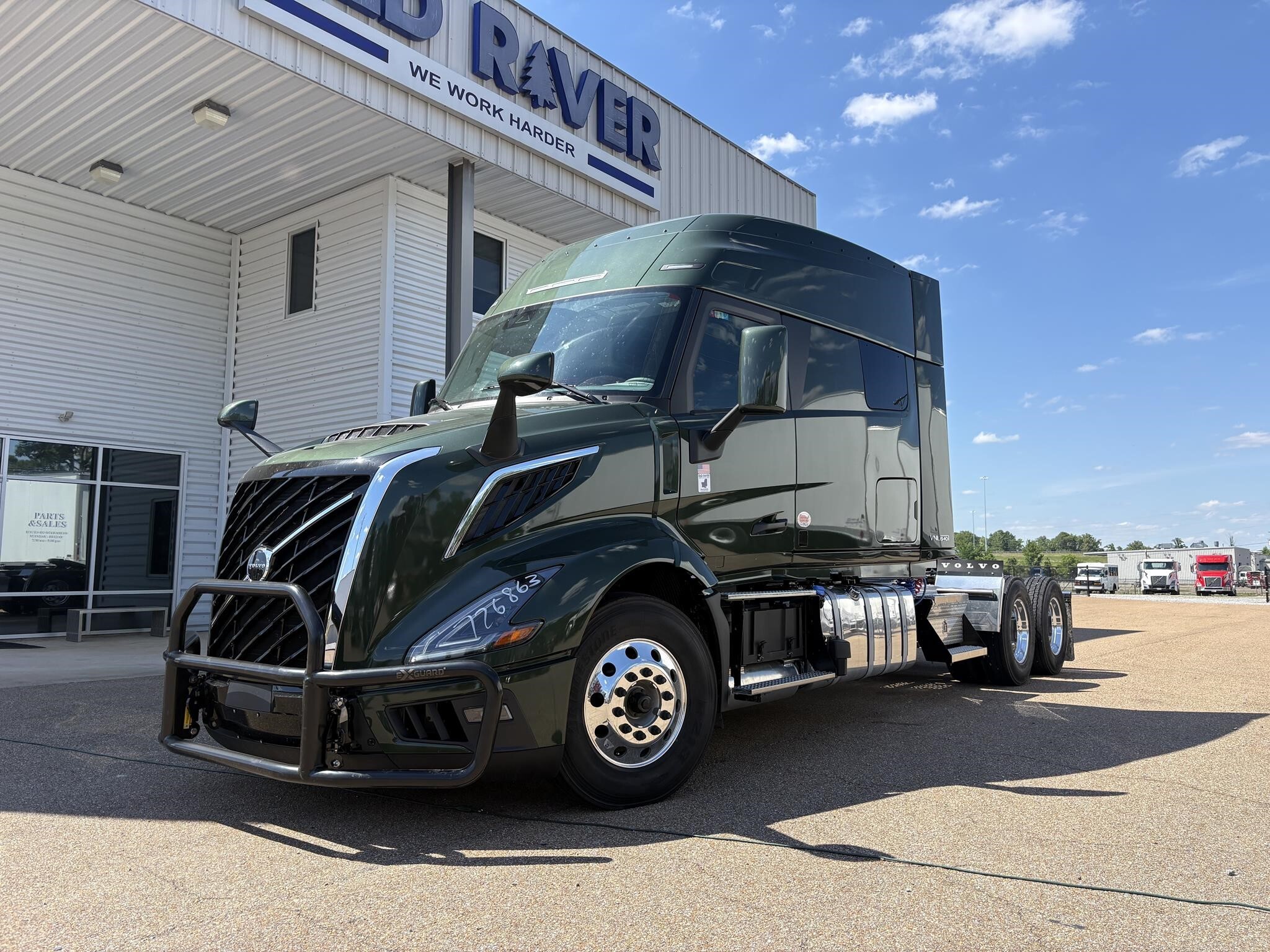 2027 VOLVO VNL64T840 in Richland, MS