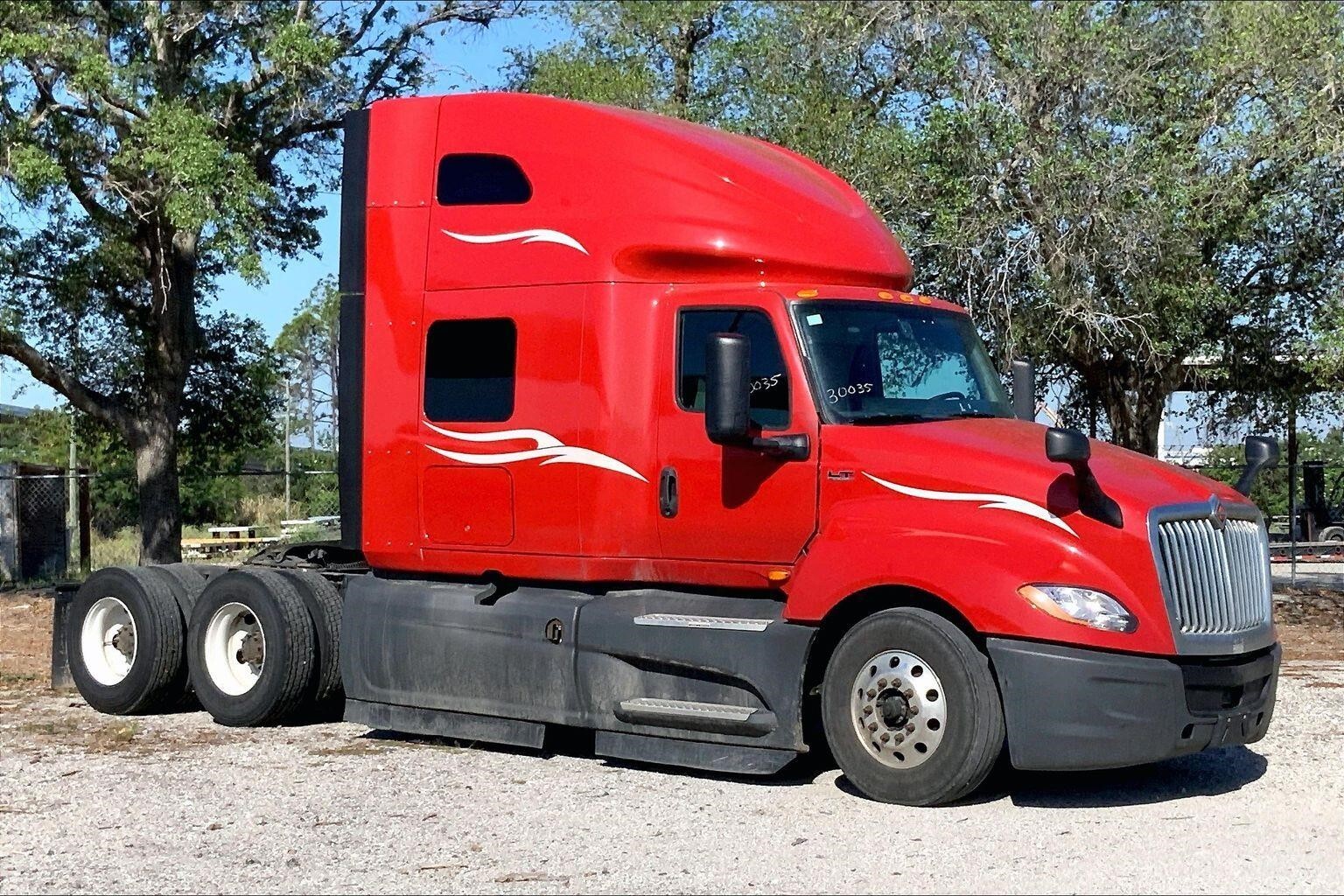 2023 INTERNATIONAL LT in Tampa, FL