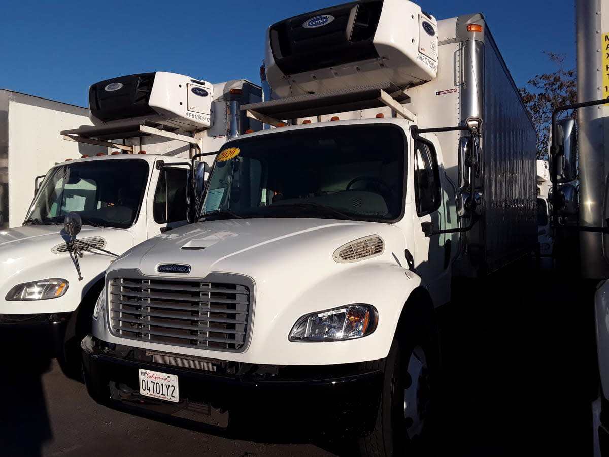2020 FREIGHTLINER BUSINESS CLASS M2 106 in Montebello, CA