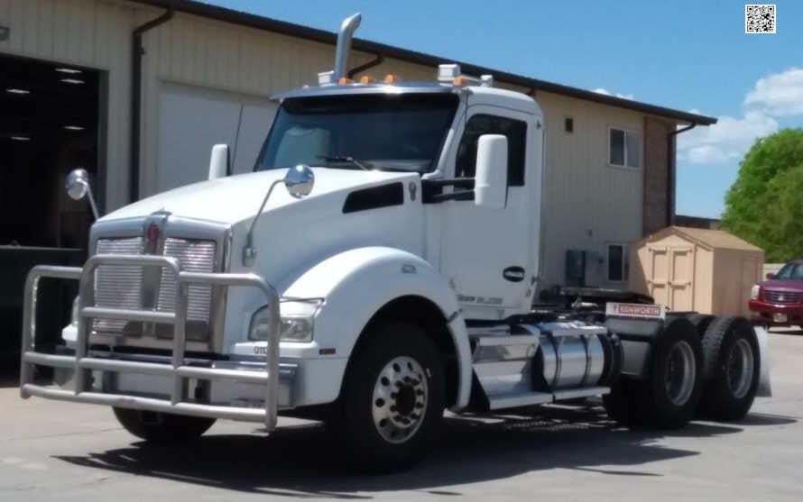 2020 KENWORTH T880 in Loveland, CO