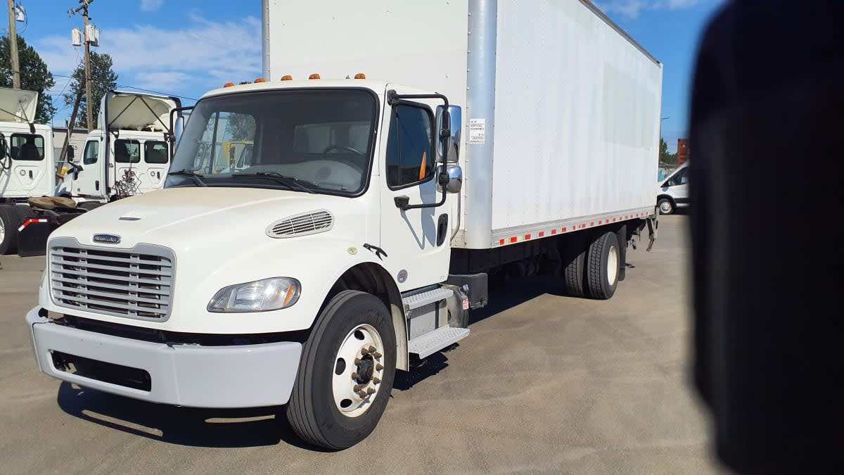 2018 FREIGHTLINER BUSINESS CLASS M2 106 in Tacoma, WA