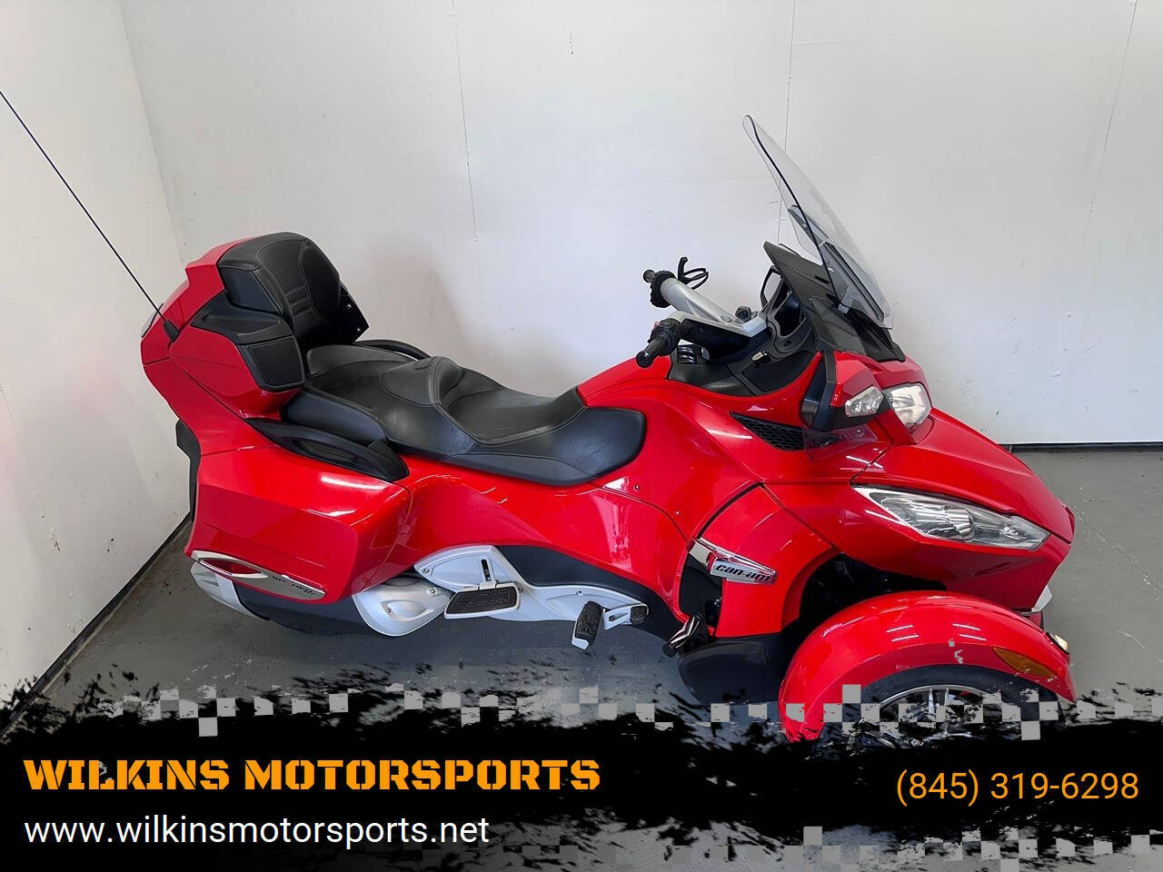 2011 Can-Am SPYDER RT-S SE5 RT-S SE5 in Patterson, NY