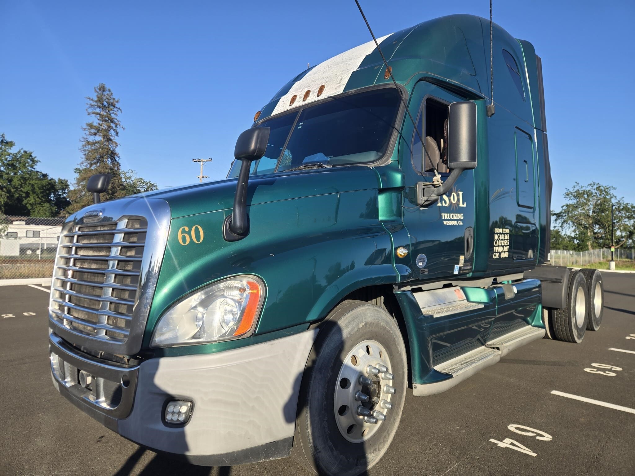 2012 FREIGHTLINER CASCADIA 125 in Santa Rosa, CA