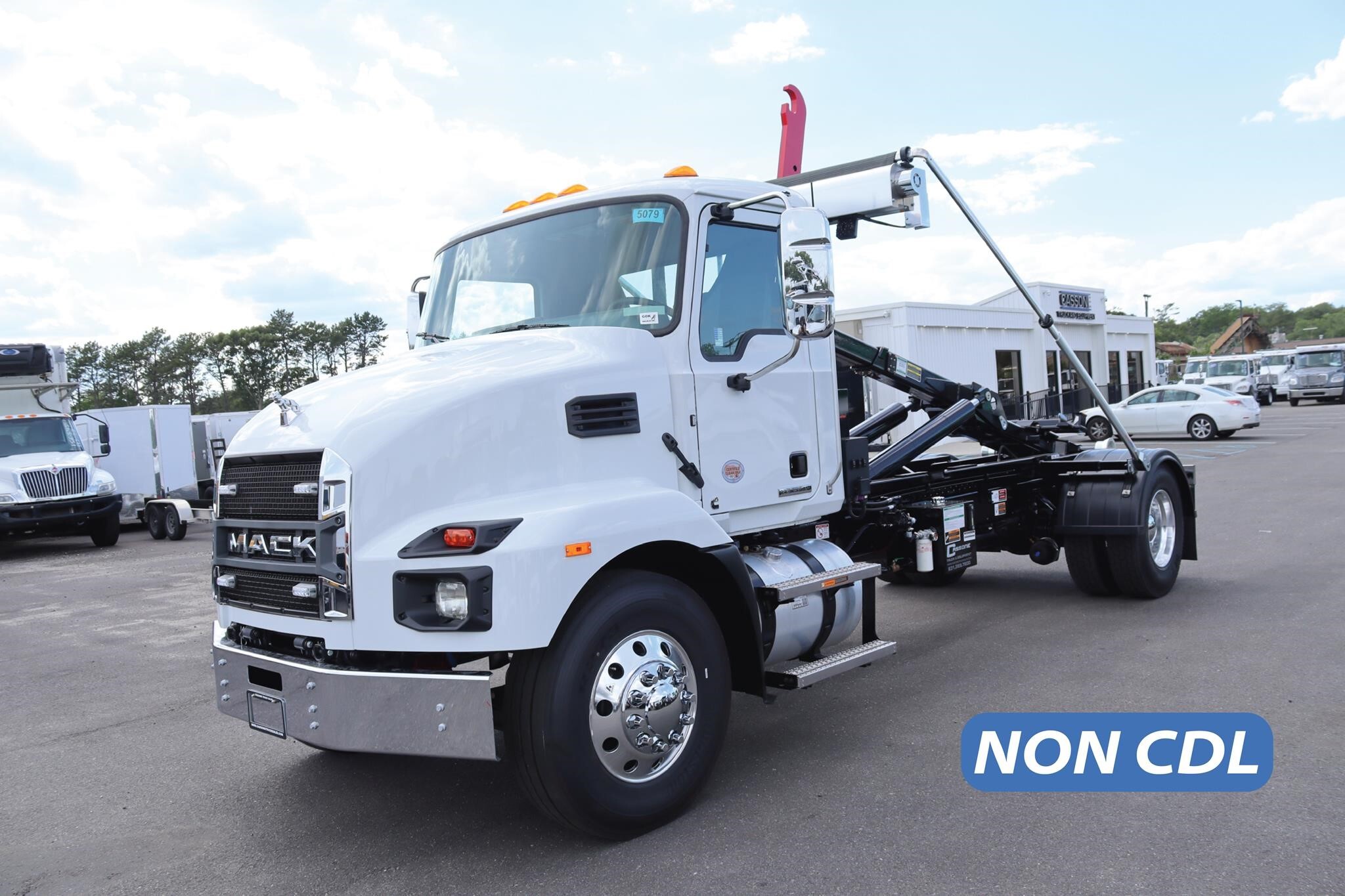 2027 MACK MD6 in Ronkonkoma, NY