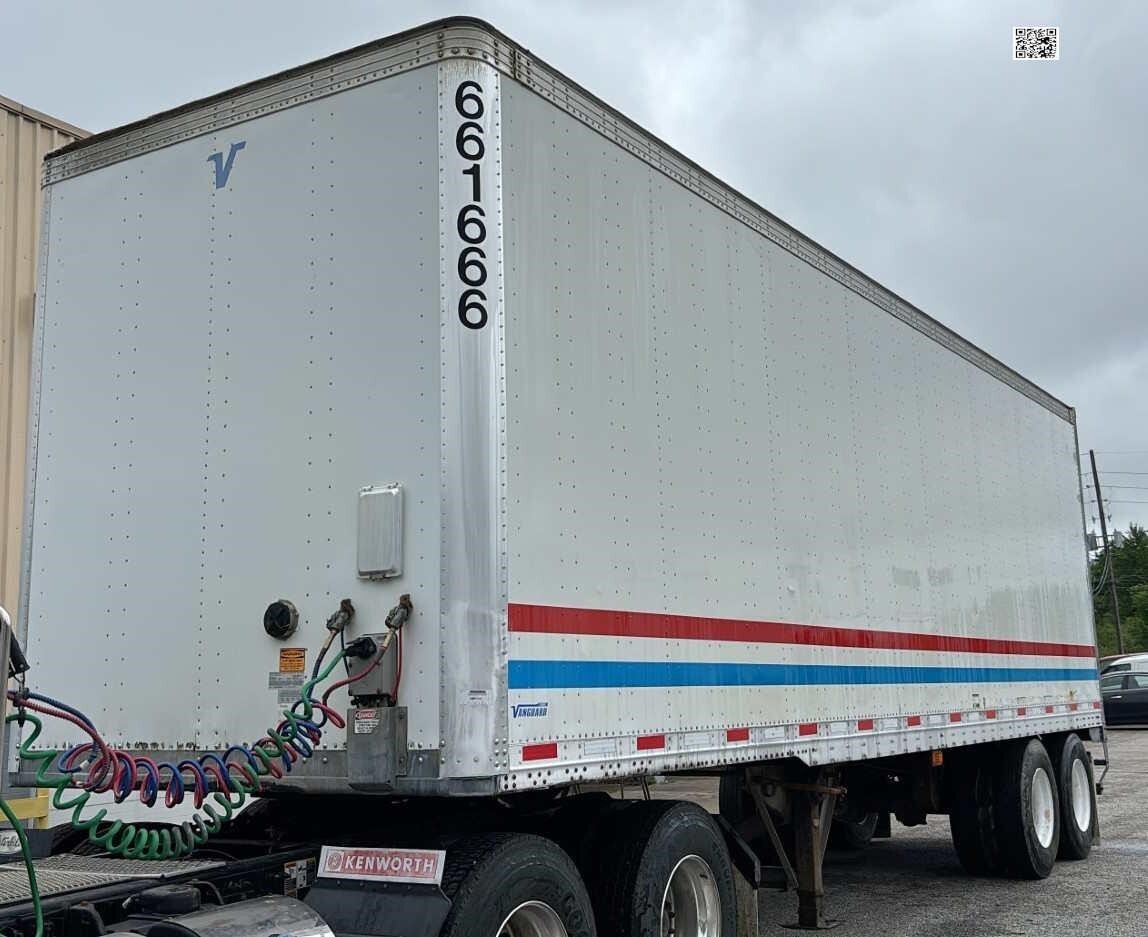 2016 VANGUARD VIP 4000 in Erie, PA