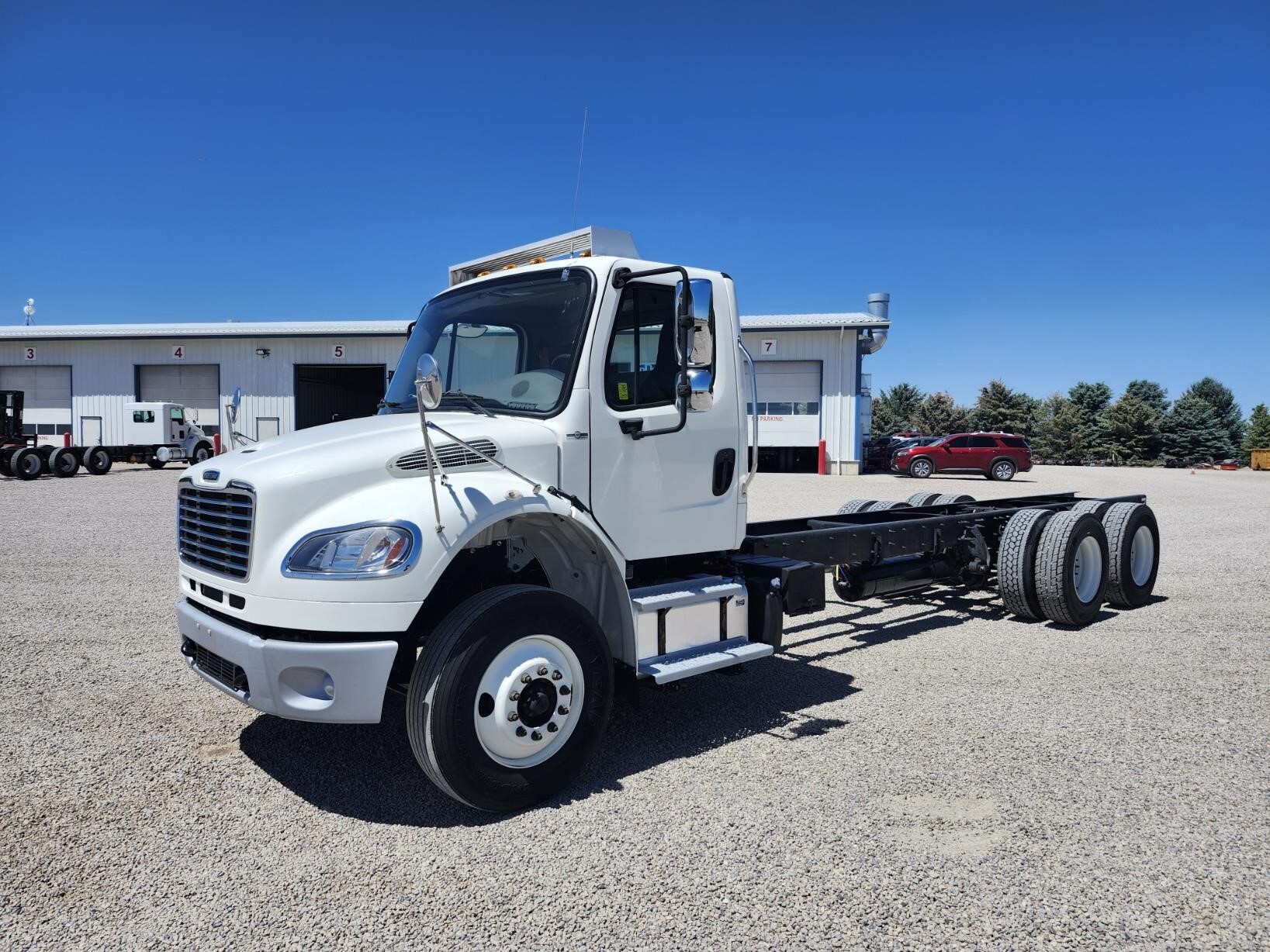 2020 FREIGHTLINER BUSINESS CLASS M2 106 in Aberdeen, ID