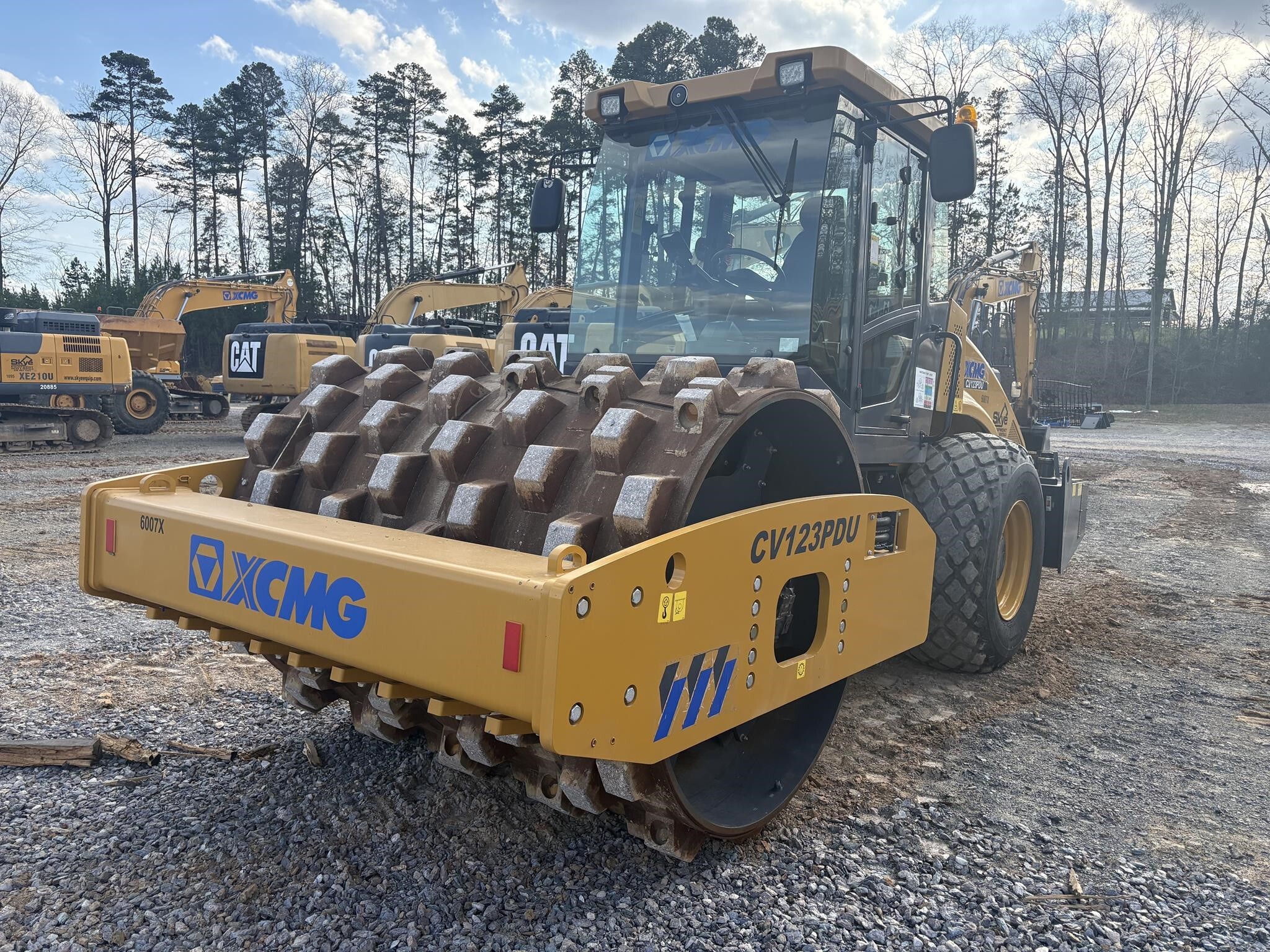 2023 XCMG CV123PDU in Asheboro, NC