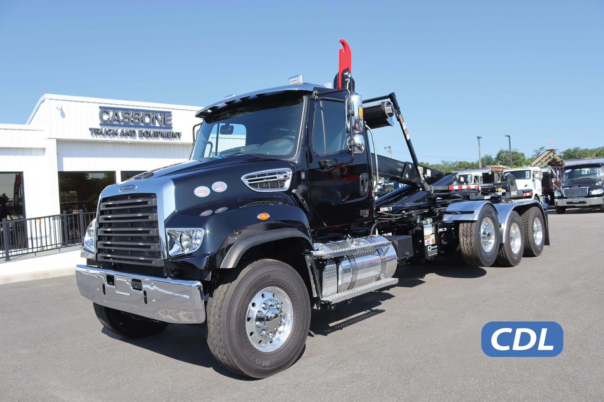 2027 FREIGHTLINER 114 SD in Ronkonkoma, NY
