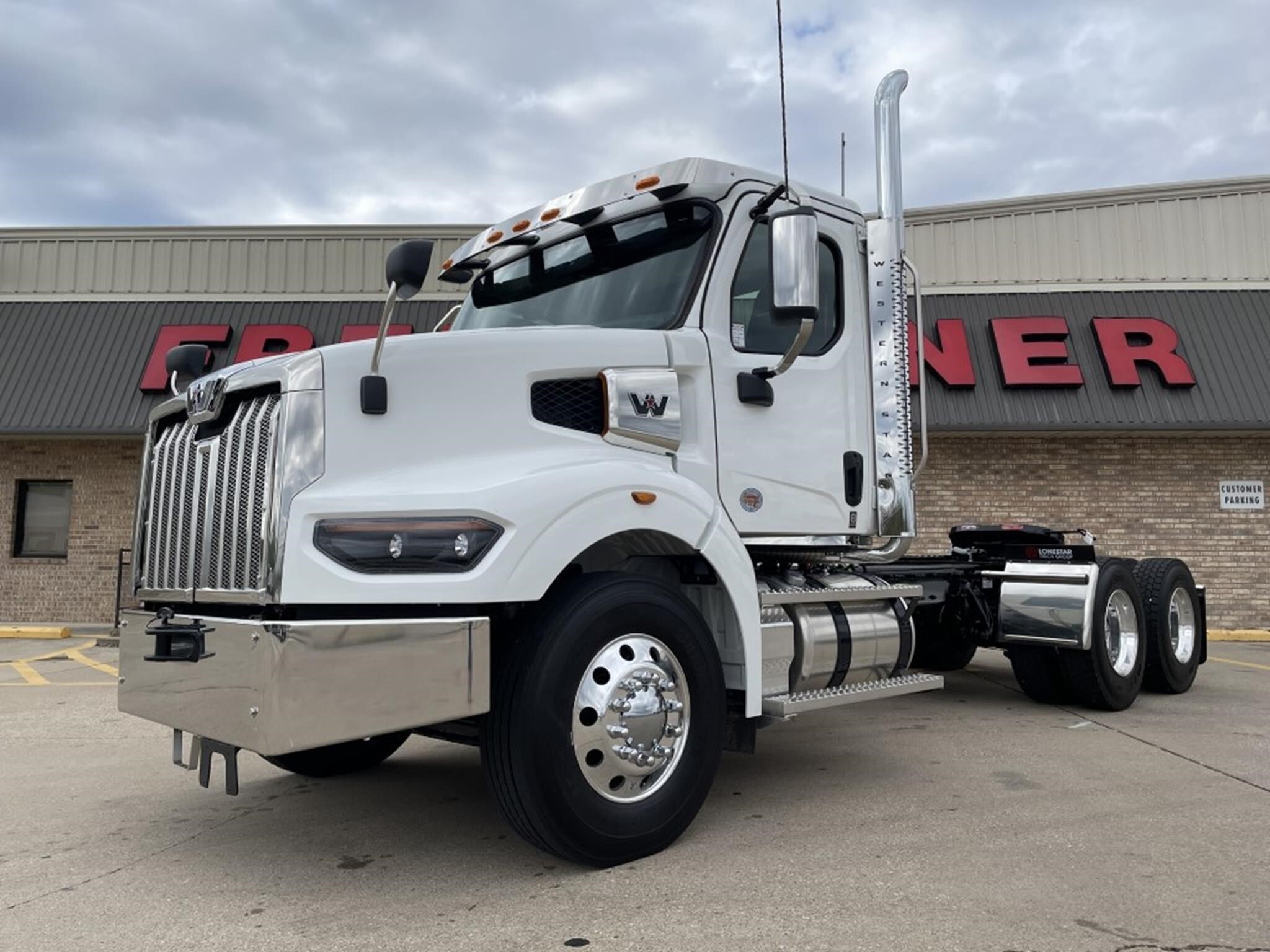 2025 WESTERN STAR 49X in Temple, TX