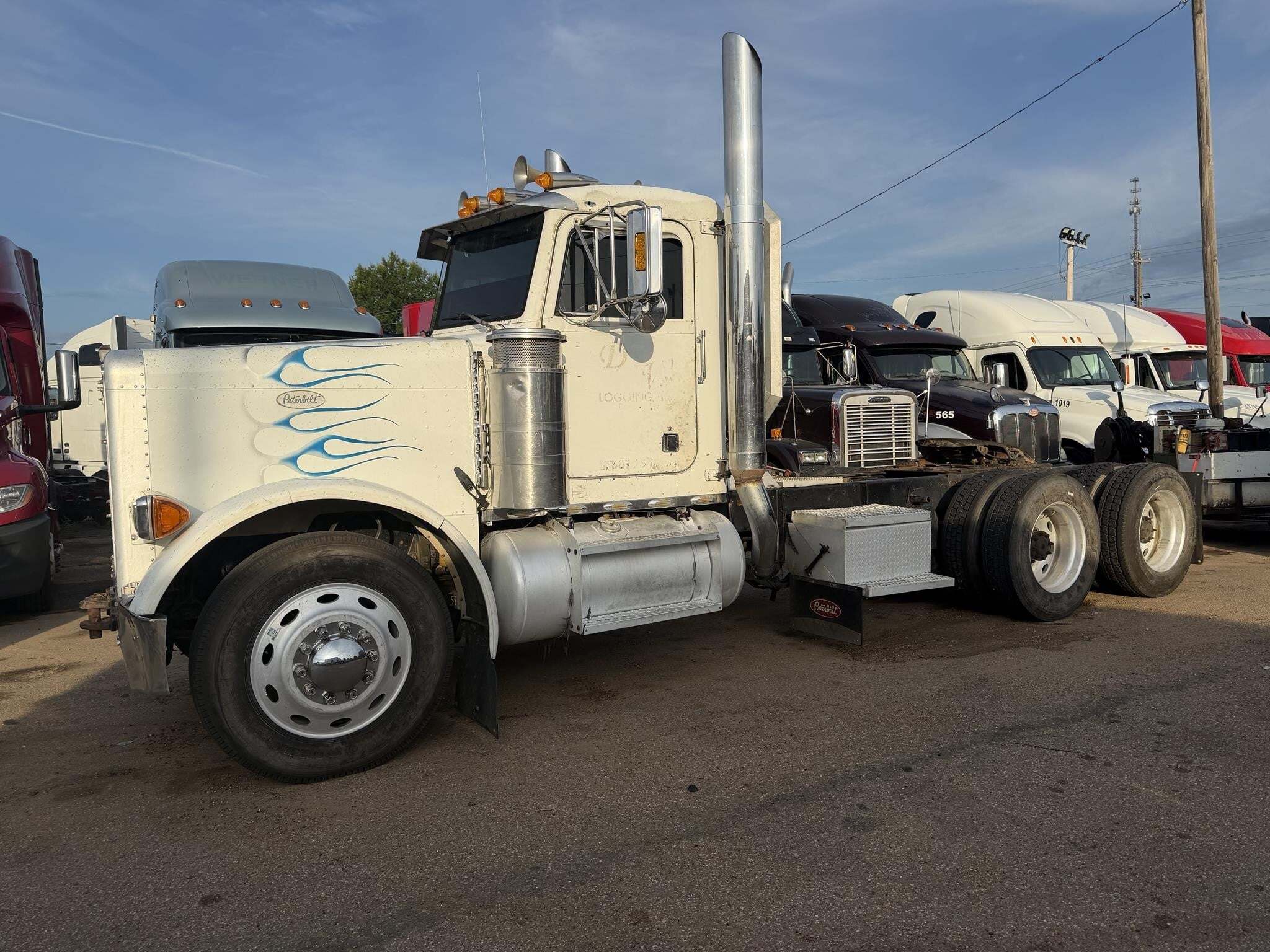 1992 PETERBILT 379 in Covington, TN