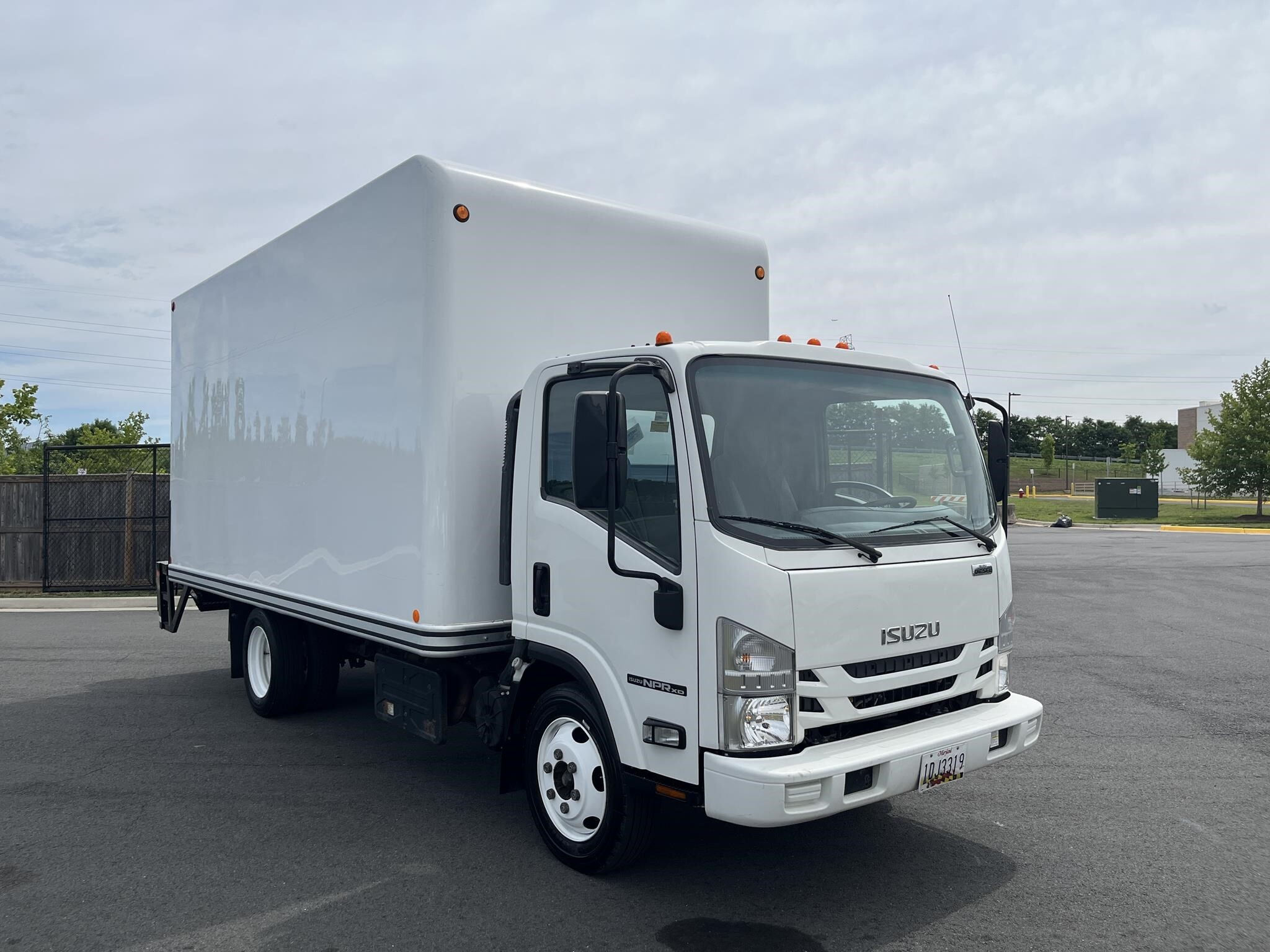 2019 ISUZU NPR XD in Sterling, VA