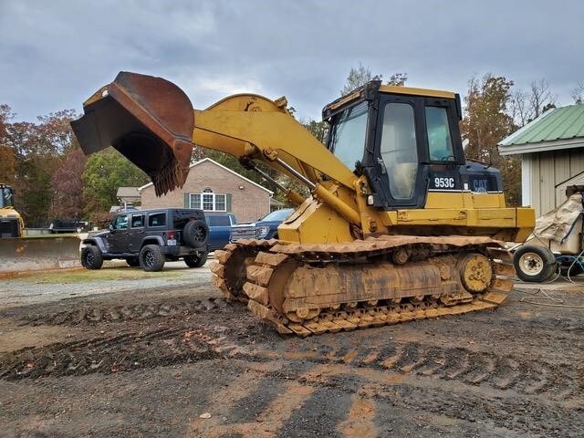 2000 CATERPILLAR 953C in Chantilly, VA