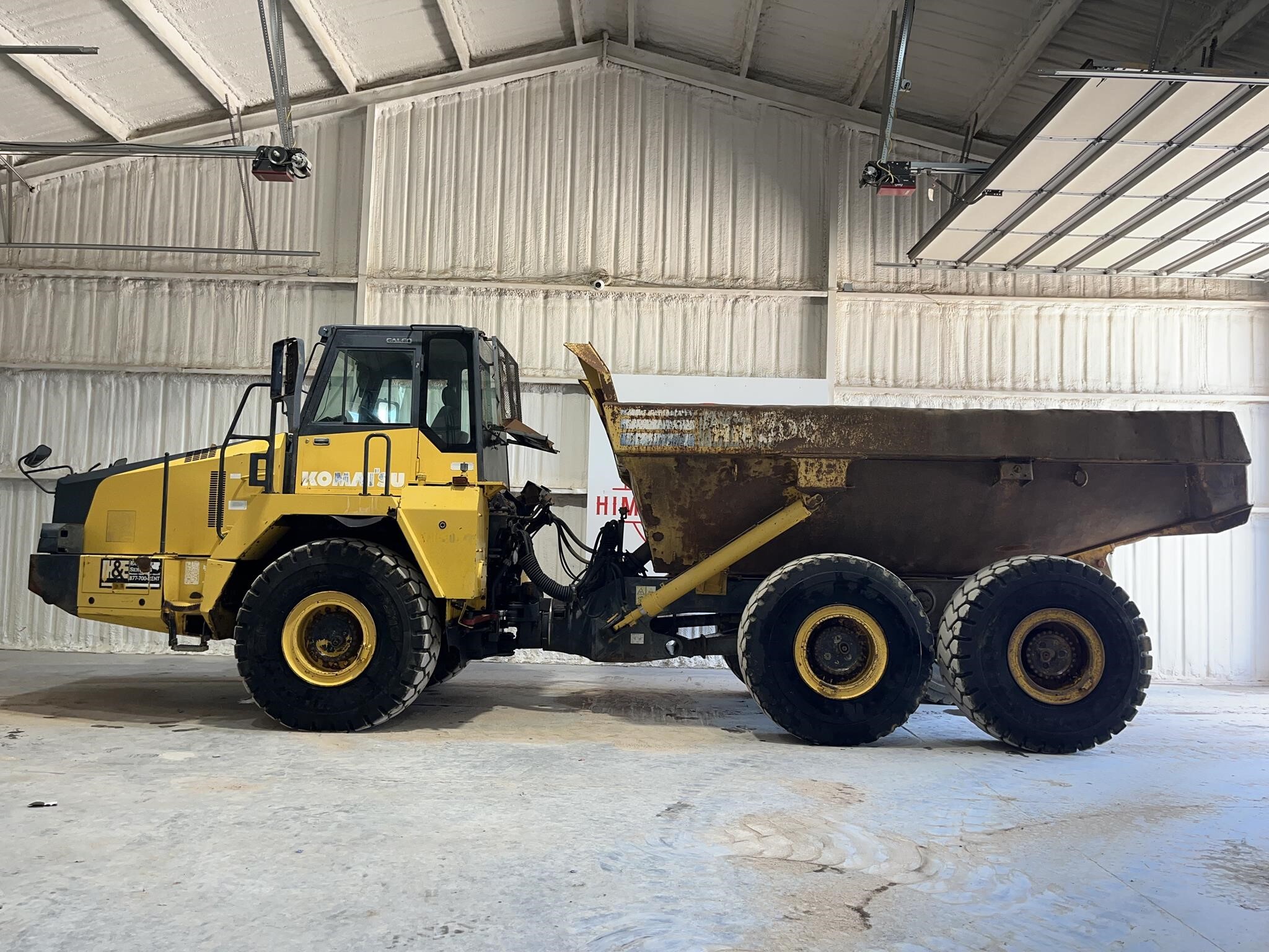 2007 KOMATSU HM300-2 in Van Alstyne, TX