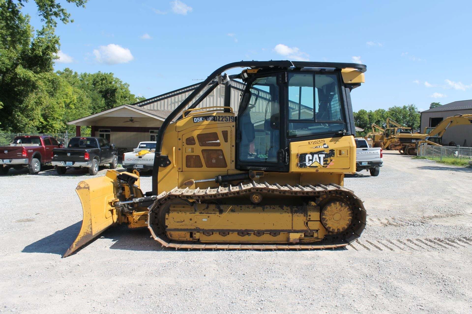 2016 CATERPILLAR D5K2 LGP in Pleasureville, KY