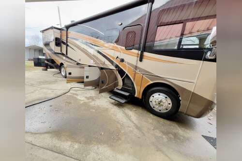 2017 Thor Motor Coach CHALLENGER 37LX in beaver OH