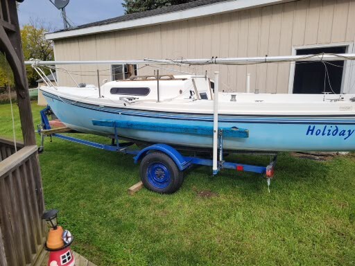 1980 Macgregor Sailboat in grass lake MI