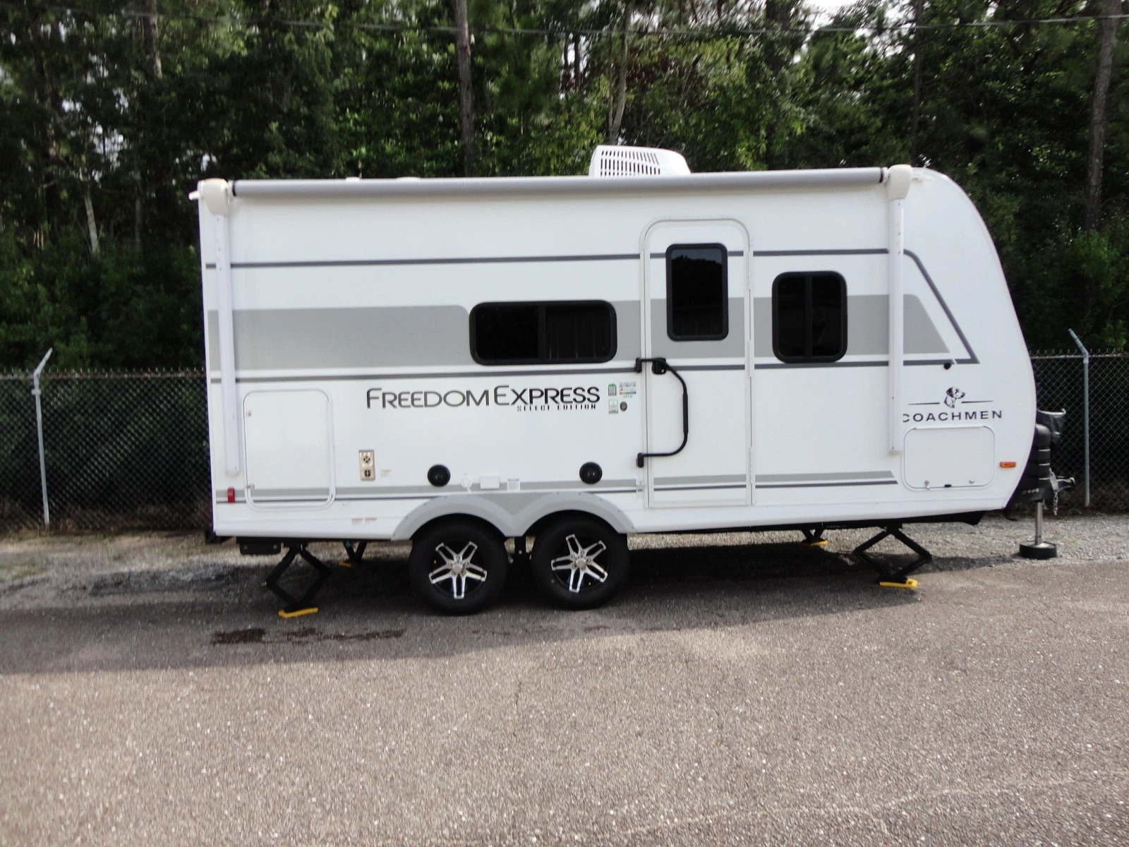 2026 Coachmen FREEDOM EXPRESS SELECT 18SE in ocean springs MS