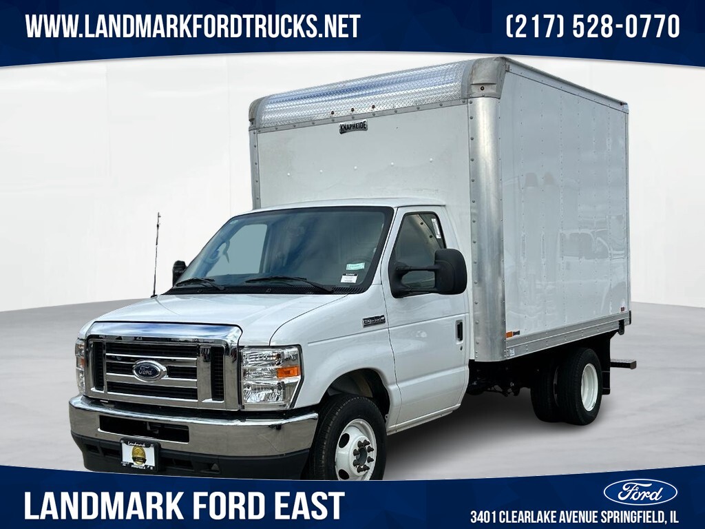 2024 FORD ECONOLINE in Springfield, IL