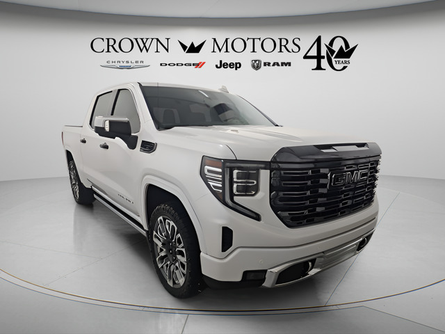 2024 GMC SIERRA in Holland, MI