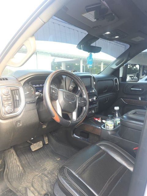 2022 GMC SIERRA in Sparta, TN