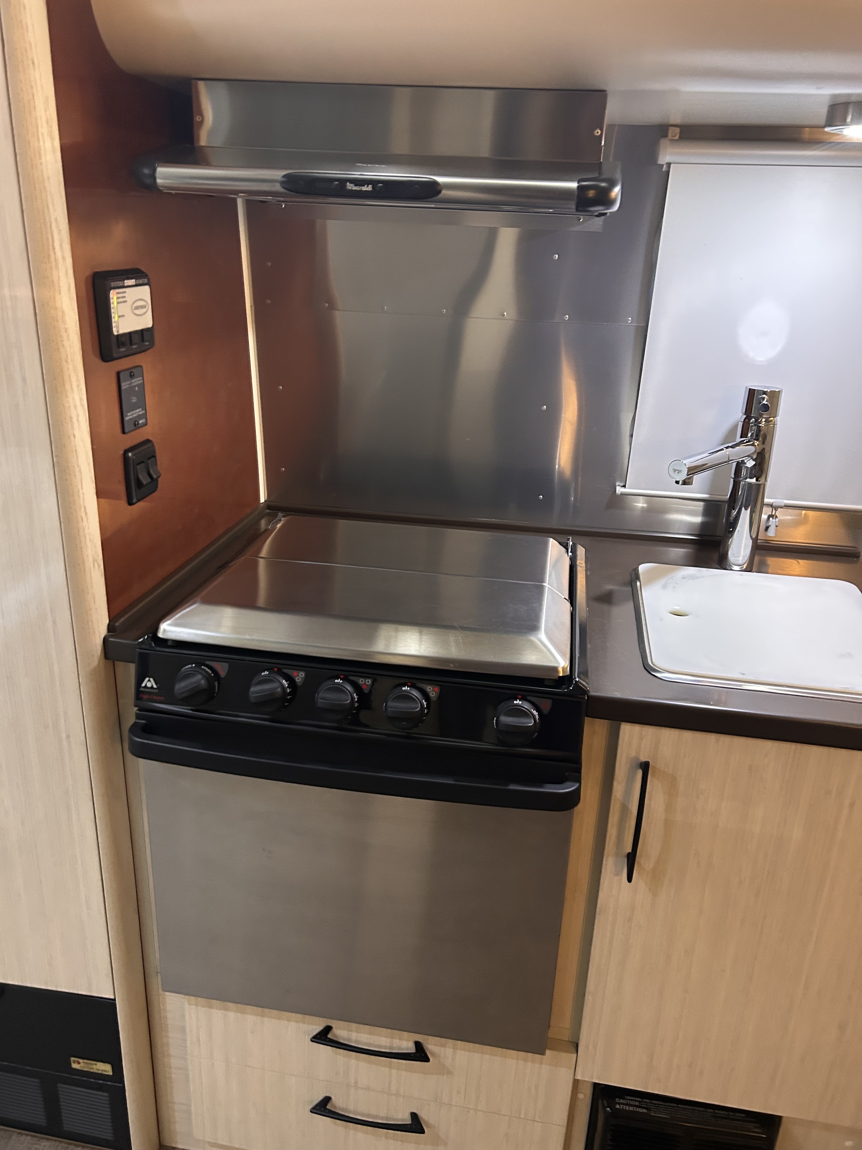 2014 Airstream INTERNATIONAL SERENITY 19 BAMBI RV