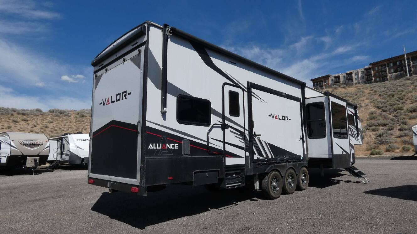 A photo of this 2022 Alliance Rv 42V13