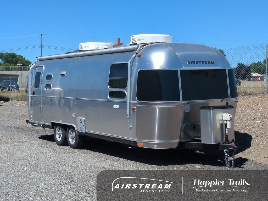 2024 Airstream Flying Cloud 27FBQ in spokane valley WA