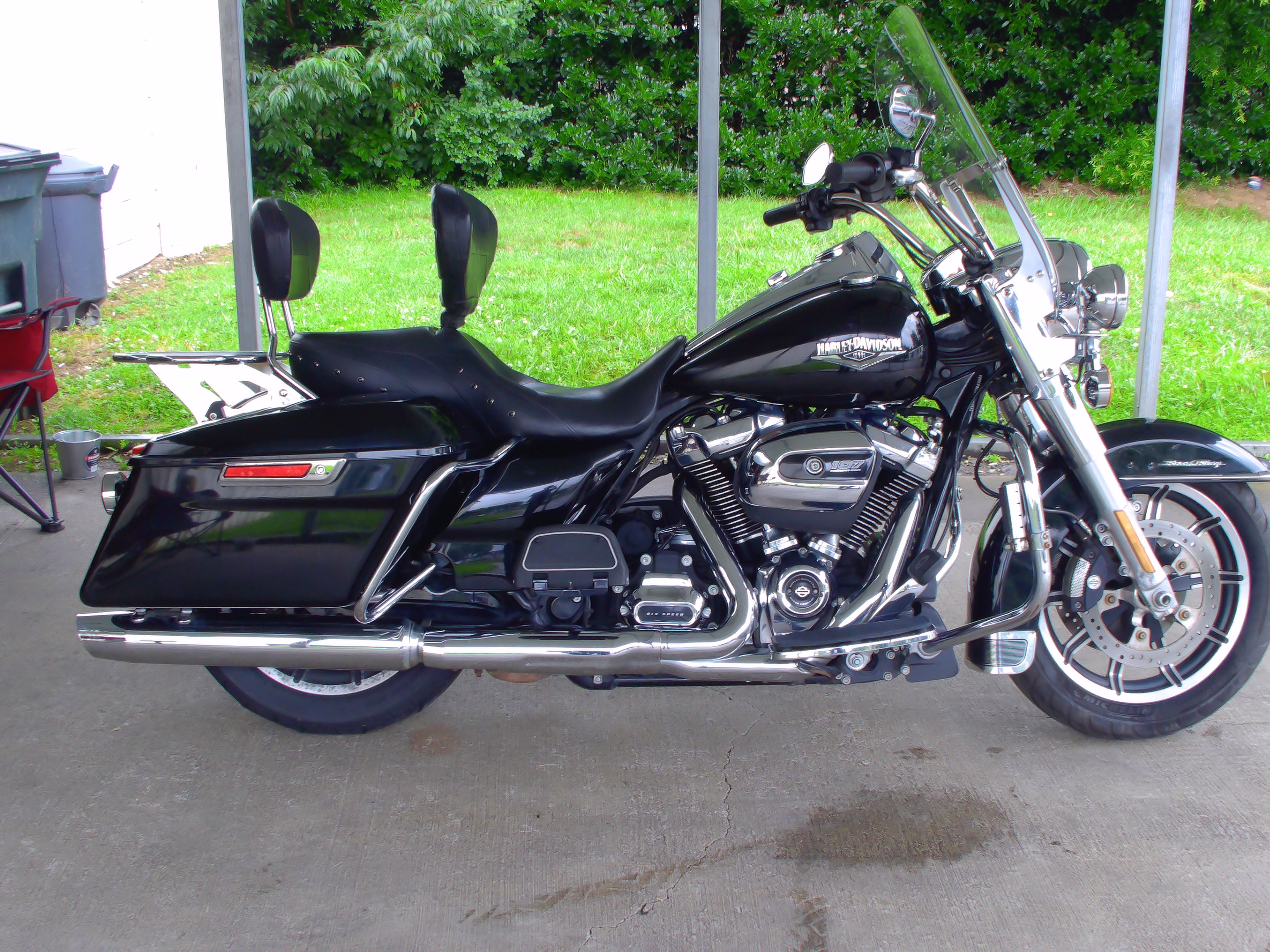 2018 Harley-Davidson ROAD KING in Asheville, NC