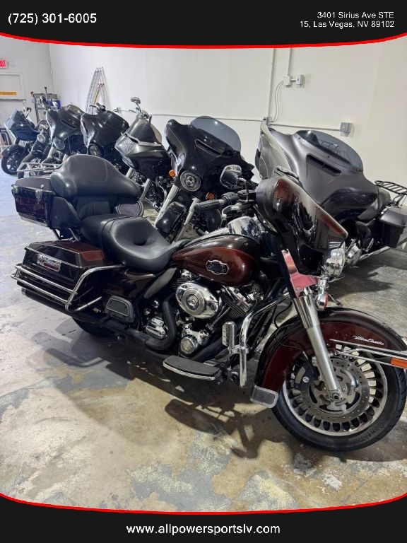 2011 Harley-Davidson FLHTCU Ultra Classic EG in Las Vegas, NV