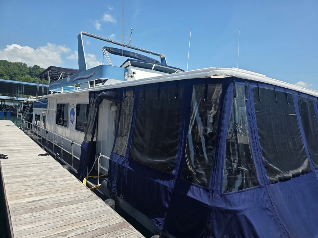 1978 Sumerset 15.5' x 63' in jamestown KY
