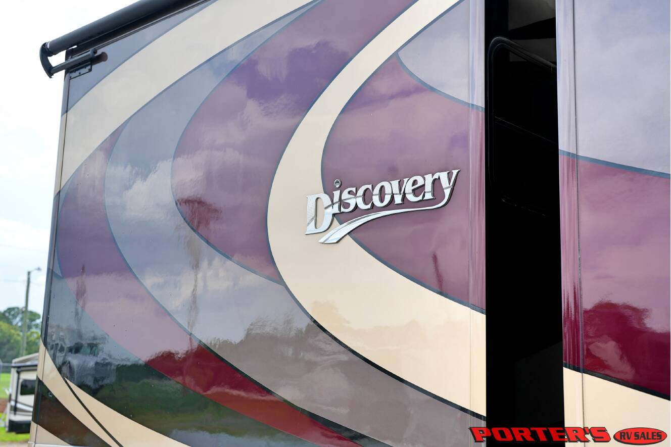 A photo of this 2019 Fleetwood DISCOVERY 38F