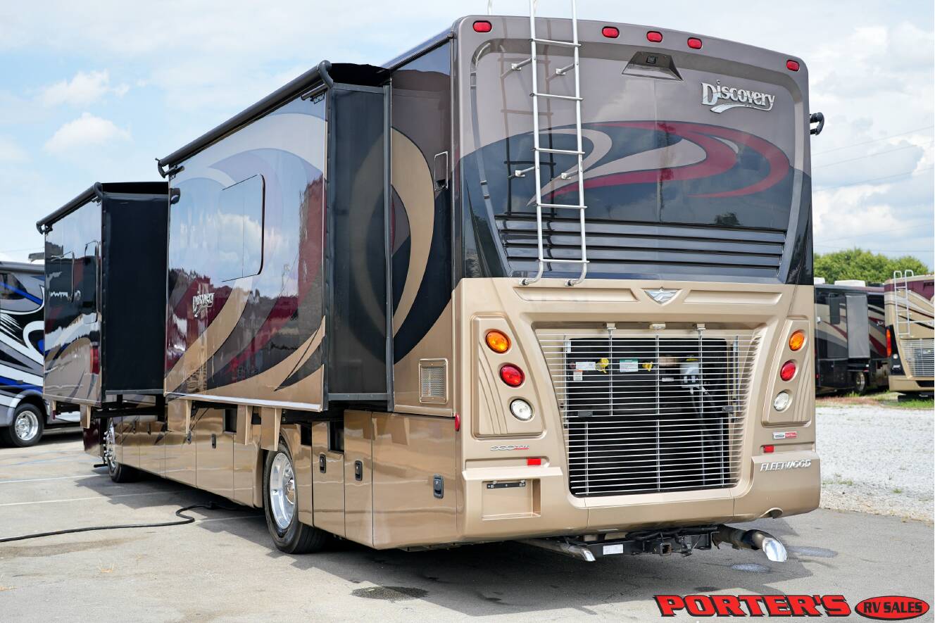 A photo of this 2019 Fleetwood DISCOVERY 38F