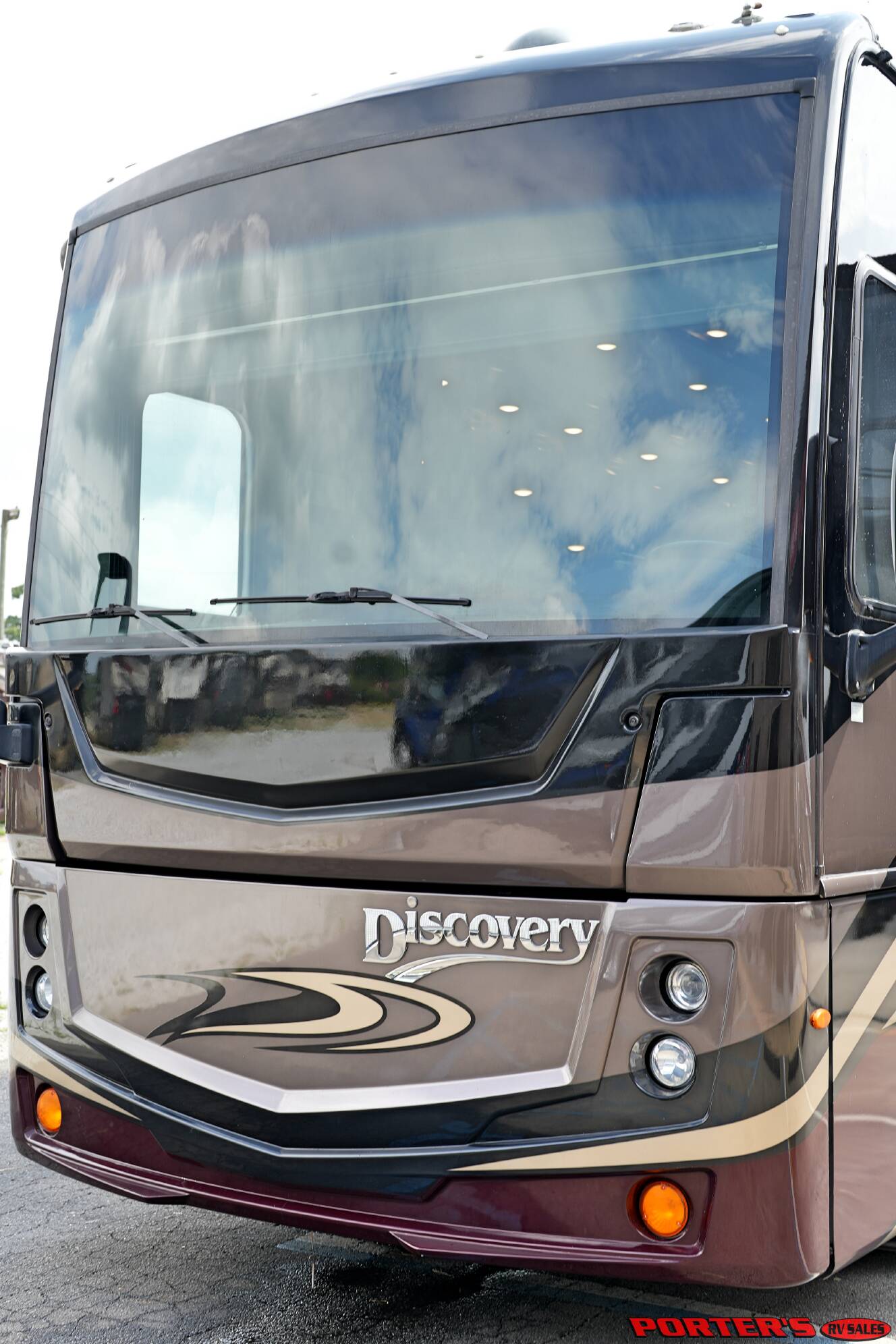 A photo of this 2019 Fleetwood DISCOVERY 38F