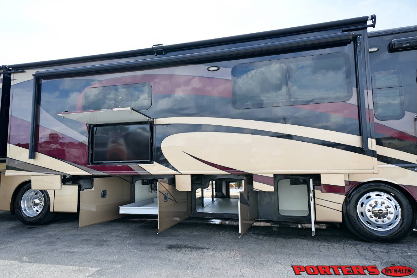 A photo of this 2019 Fleetwood DISCOVERY 38F