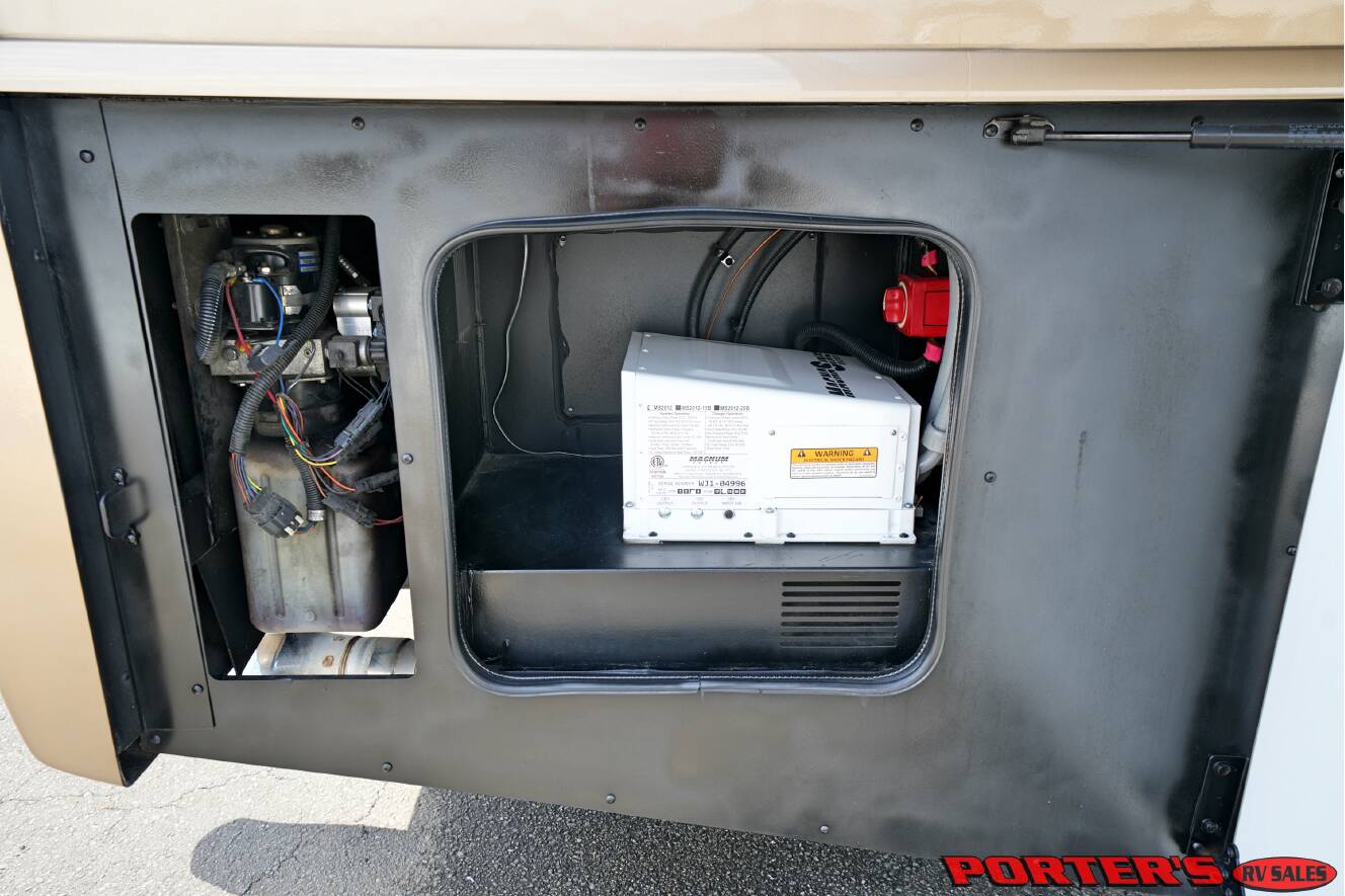 A photo of this 2019 Fleetwood DISCOVERY 38F