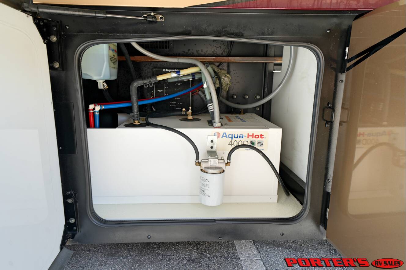 A photo of this 2019 Fleetwood DISCOVERY 38F