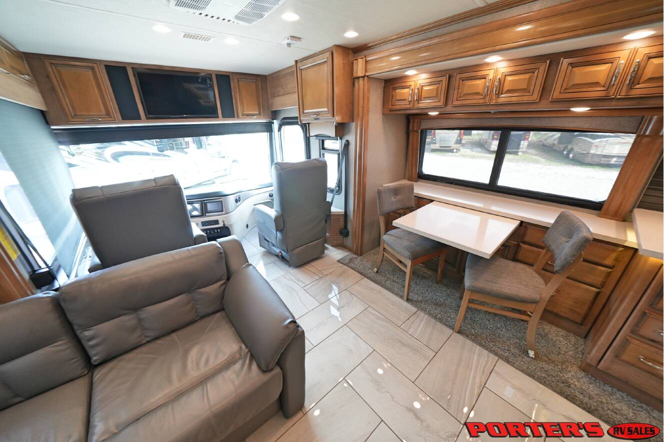 A photo of this 2019 Fleetwood DISCOVERY 38F